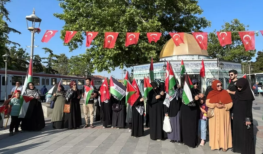 Konya'da "Küresel Gazze Yürüyüşü"ne destek gösterisi