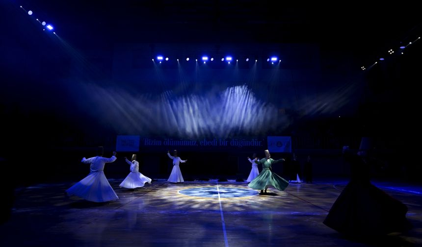 Ankara'da Mevlana Celaleddin-i Rumi'nin 752. vuslat yıl dönümü dolayısıyla Şeb-i Arus töreni yapıldı