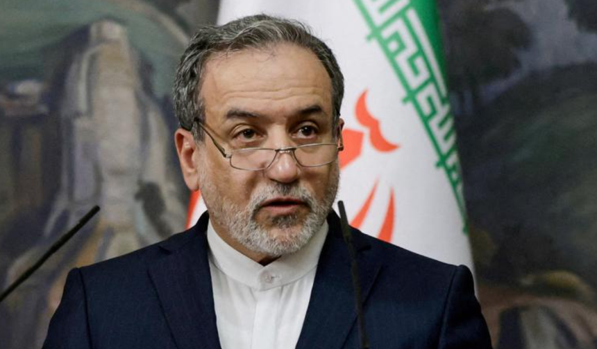 İran Dışişleri Bakanı, ABD ile müzakerelerde 'anlaşma yoluna girildiğini' duyurdu