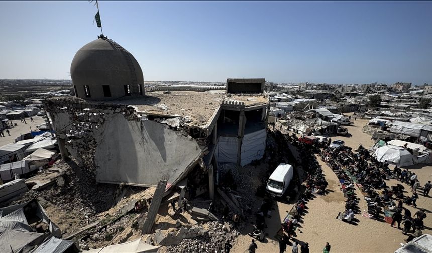 Gazze'de şehit edilen 312 imamın yokluğu Ramazan'da daha yoğun hissediliyor
