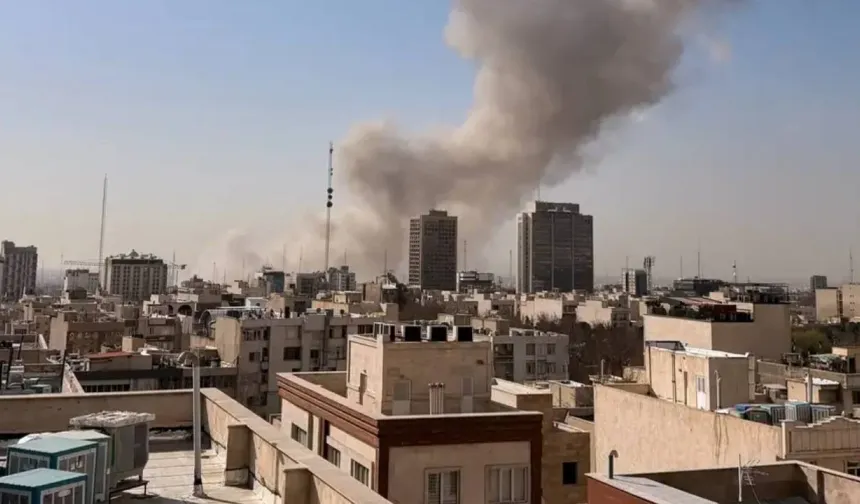 CANLI: Beklenen İran saldırısı başladı!