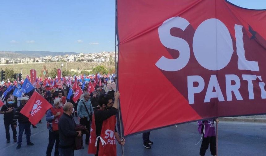 Laiklik elden gidiyah!