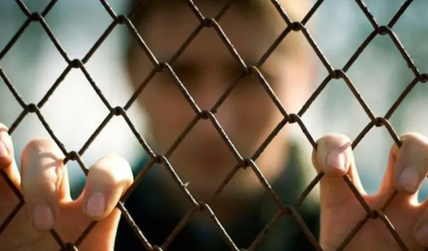 Çocuklara takılan kelepçenin sırası ne zaman ekranlara gelecek?