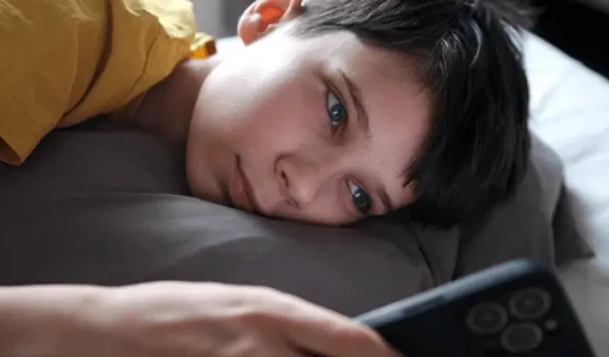 Gençler, değerleriyle beraber ömrünü yatakta kaybediyor