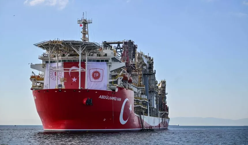 Bakan Bayraktar: Karadeniz'de "Abdülhamid Han" yeni sondaja başlıyor