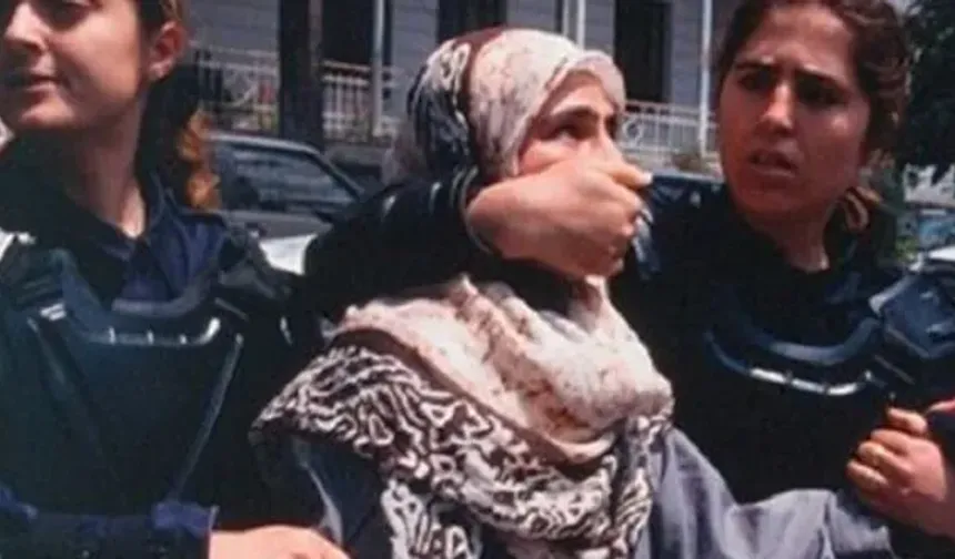 7 Mart 1989 - Üniversitelerde başörtüsü yasağı