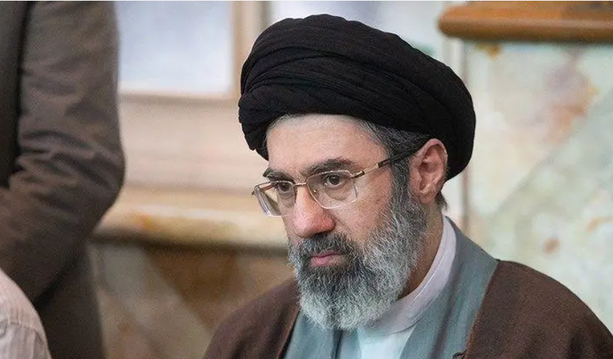 Mücteba Hamaney ilk kez konuştu: "Asla geri adım atmayacağız"