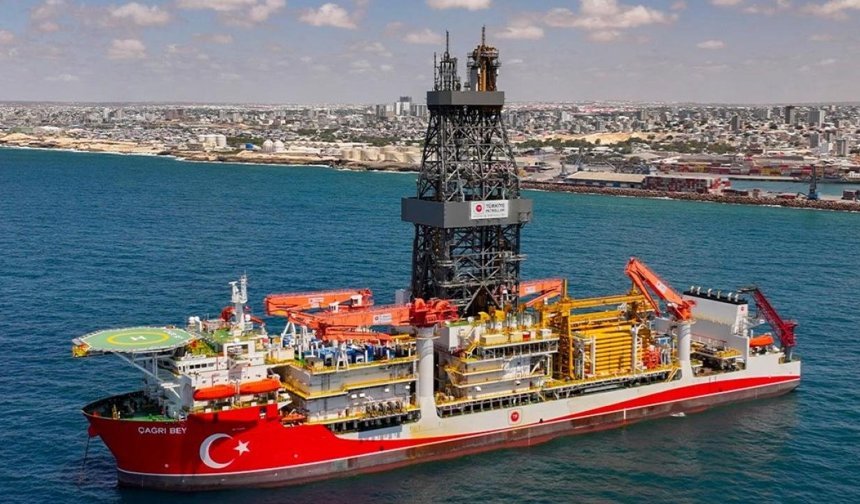 Çağrı Bey Mogadişu’da: Somali açıklarında sondaj başlıyor