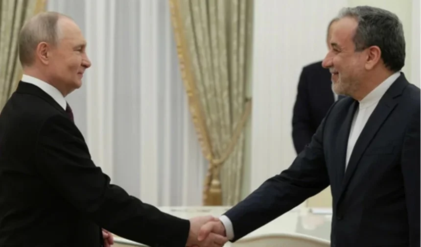 İran Dışişleri Bakanı Erakçi-Putin görüşmesi