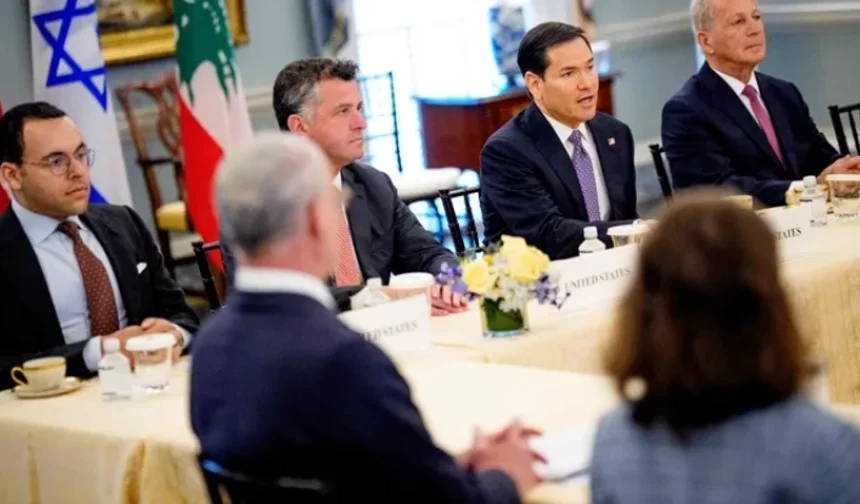 İsrail'le Lübnan arasında 10 günlük ateşkes sağlandı