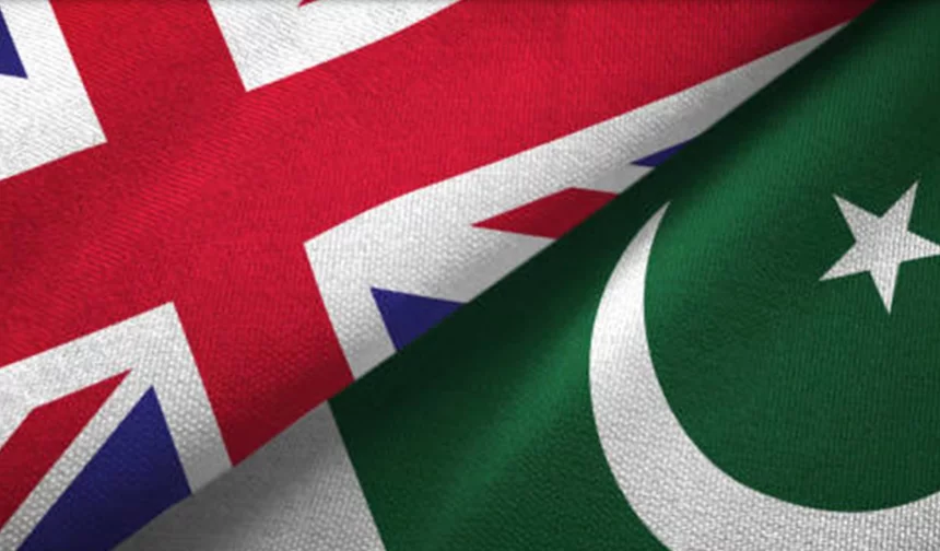 Pakistan ve İngiltere 'ilişkilerde yeni ivme' için anlaştı