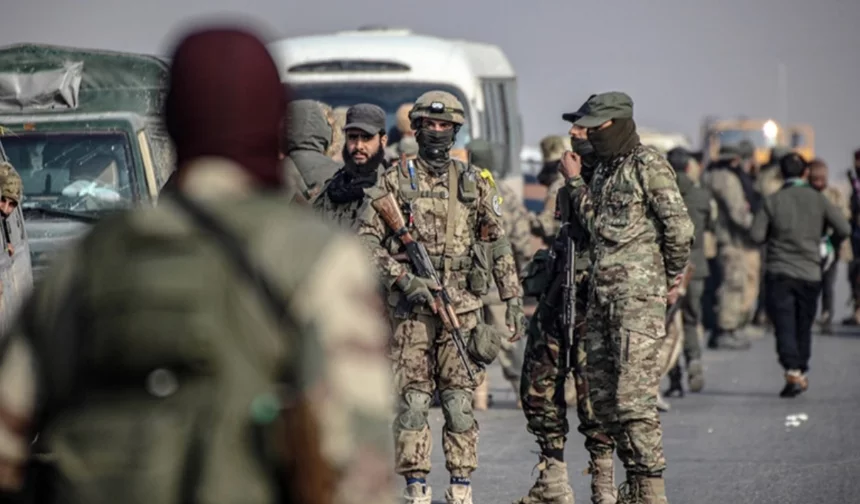 Suriye'de Esad döneminden kalan savaş suçlularına operasyon