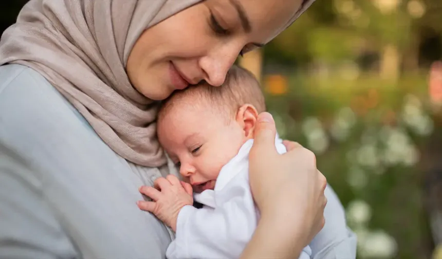 Aile politikalarında eksik halka: Maddi teşviklerin ötesinde "anneyi" ve "evi" korumak