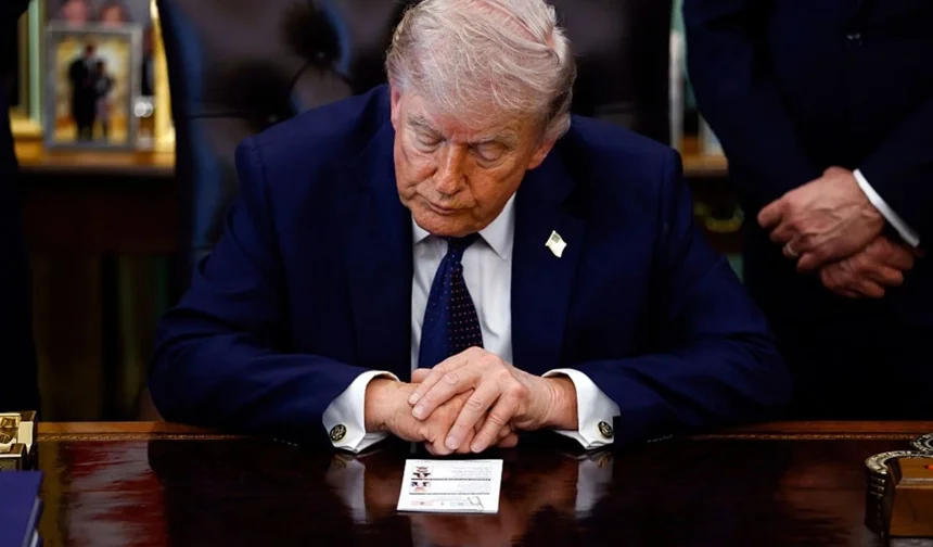 Trump'tan Avrupa'ya %25 ek gümrük tarifesi
