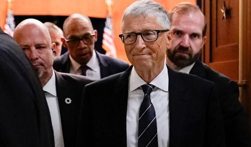 Bill Gates'e Epstein şantajı resmî tutanaklarda