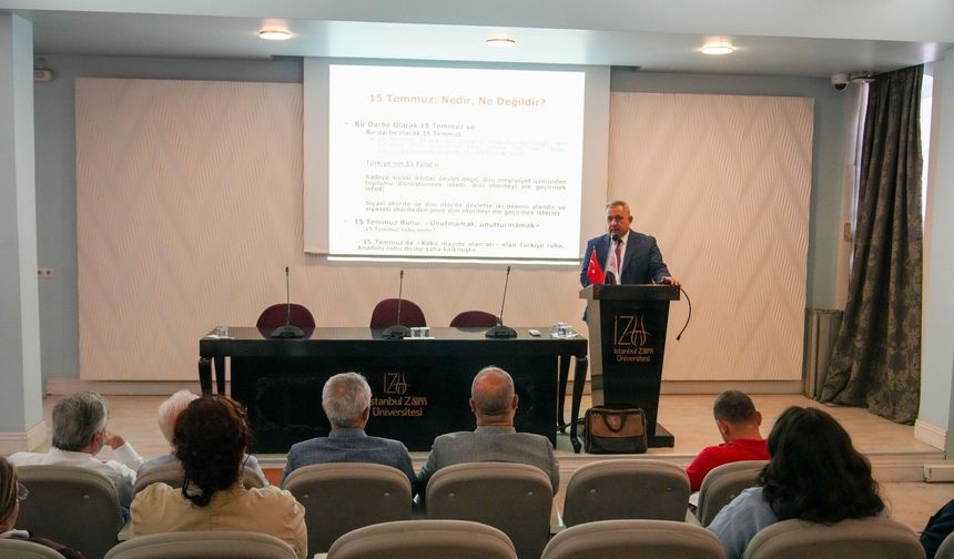 İZÜ'de 10. yılında 15 Temmuz darbesi konuşuldu