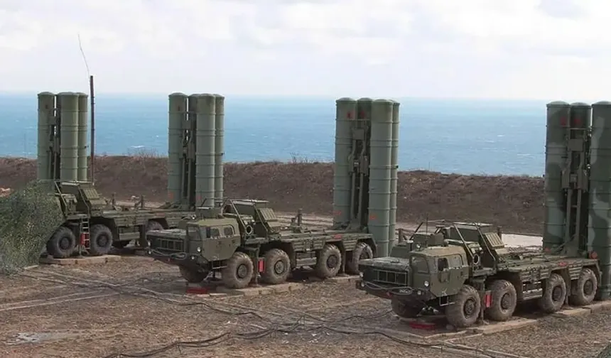 Türkiye ve Rusya S-400 füzesi için görüşmelere başladı
