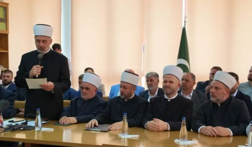 Sırbistan'daki İslâm birlikleri 20 yılın ardından birleşme kararı aldı