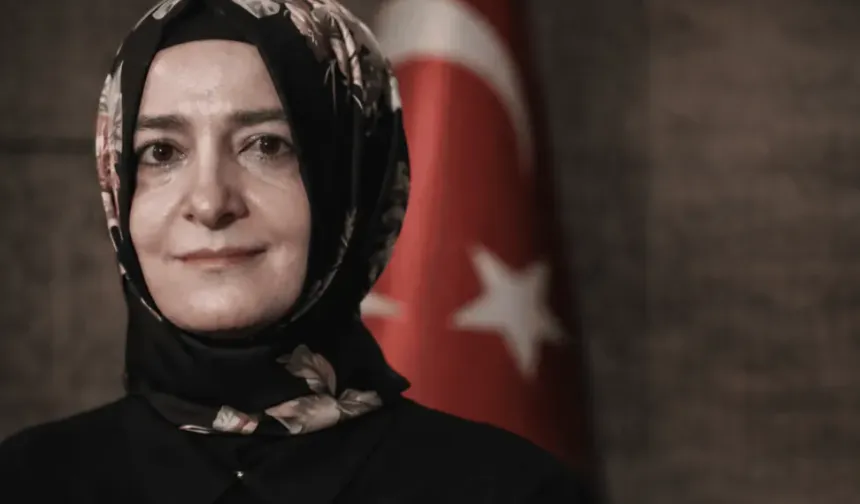 Fon soruşturması odağındaki Fatma Betül Sayan Kaya AKP'den istifa etti