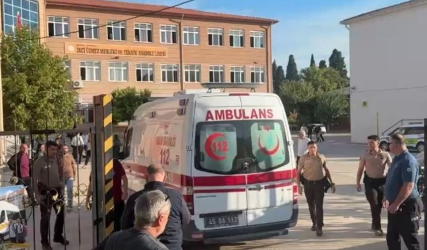 Manisa’da bir okula silahlı saldırı