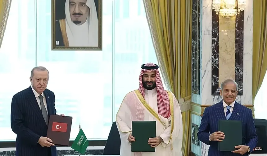 Pakistan'dan Mekke İttifakı mesajı: Şu anda genişletme planı yok