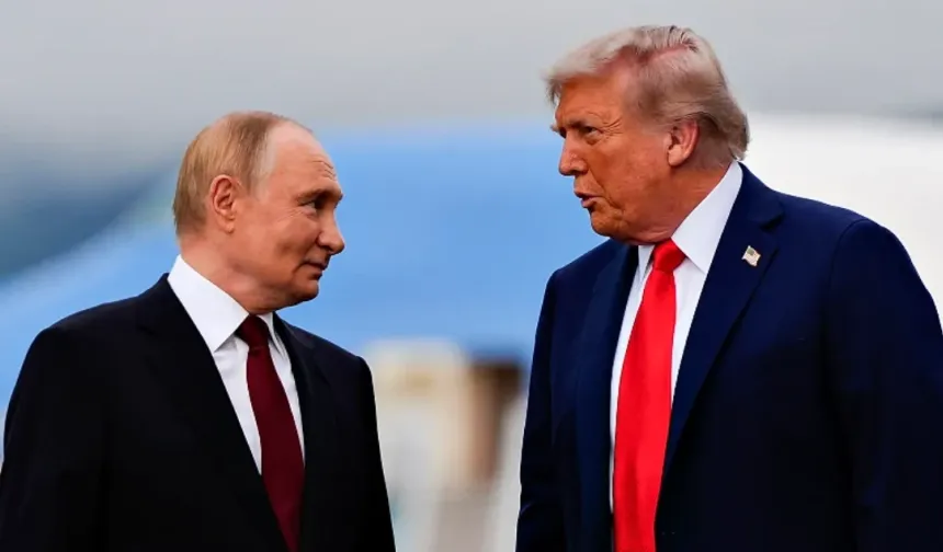 Putin ile Trump arasında bir saatlik 'Ukrayna' görüşmesi