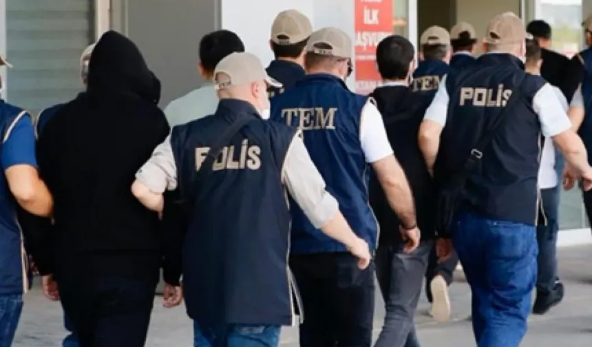 MİT ve Emniyet 15 ilde düğmeye bastı! FETÖ operasyonunda 15 tutuklama